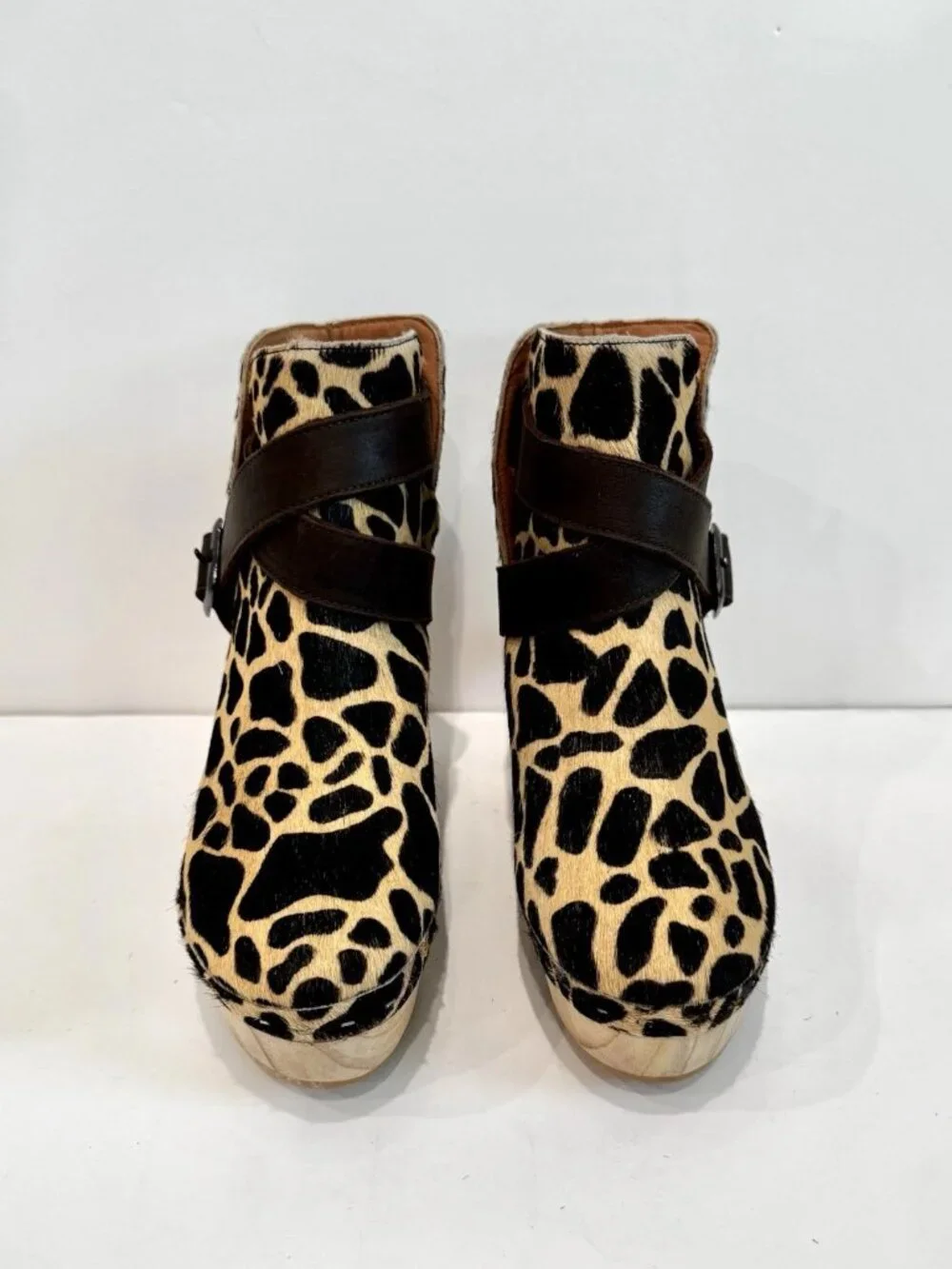 NEW Free People Bungalow Leopard Clog Boots 37/7 $168 - Picture 4 of 7